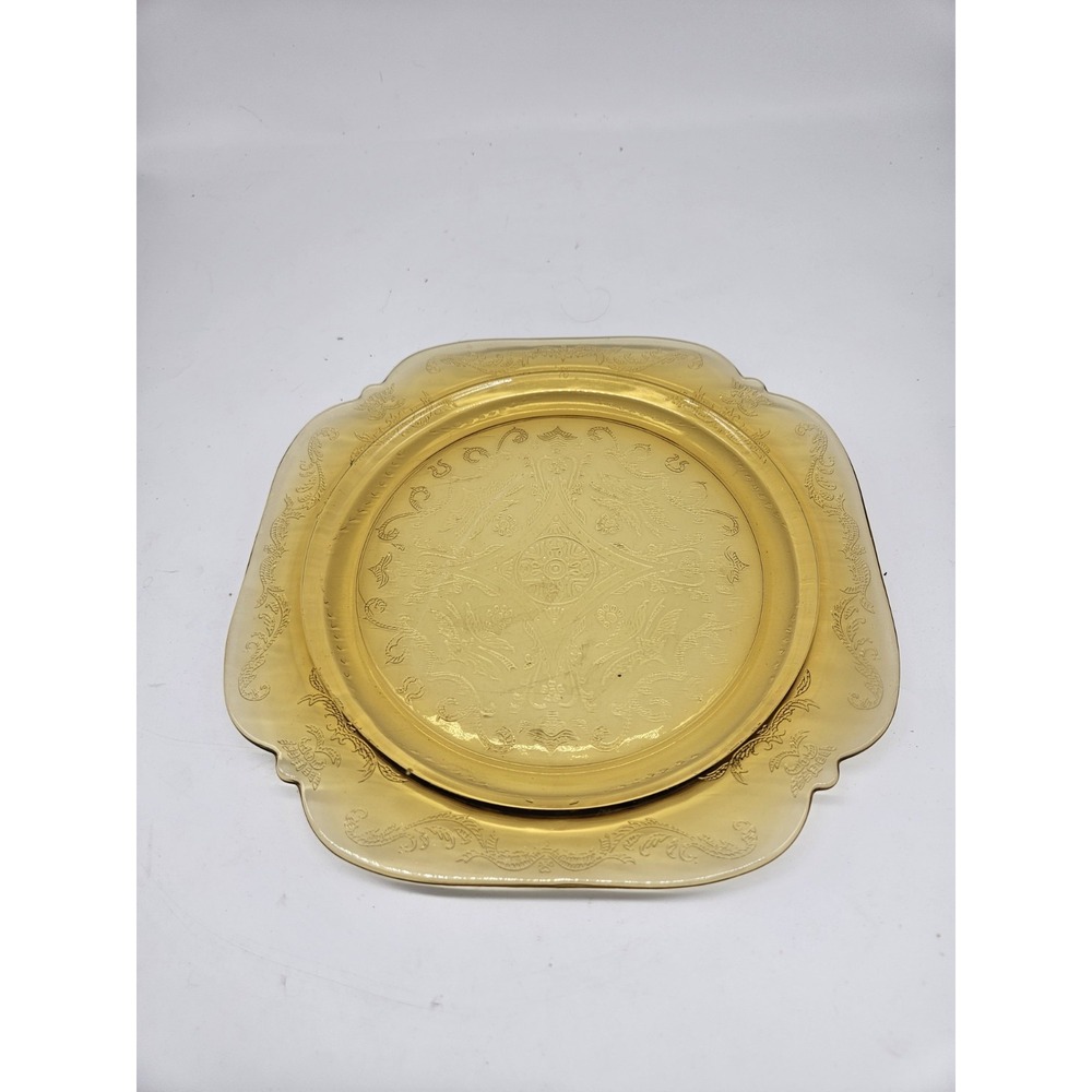 Amber Yellow Federal Glass Madrid Depression Dinner Plate 10.25"